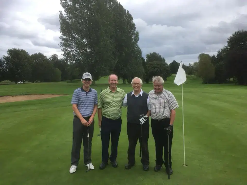 Golfers tee off to compete for YHL title
