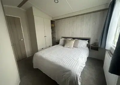 YHHP Swift Ardennes Double Bed
